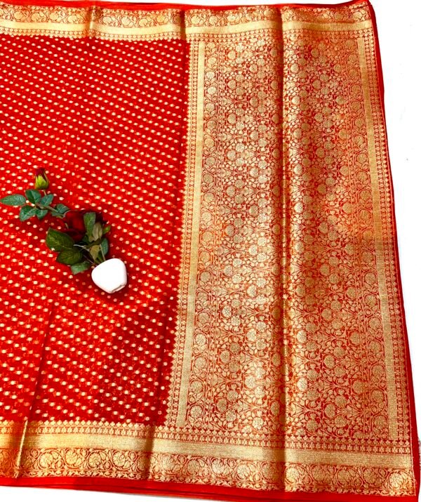 Red colour shifon georgette saree