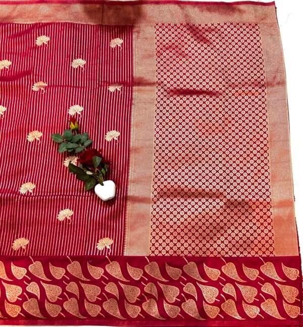 Maroon colour H.O silk leaf saree