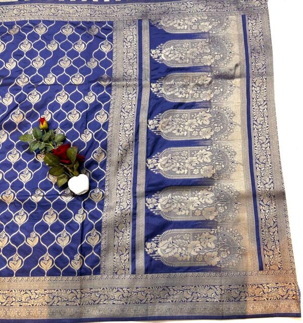 Navy blue colour H.O silk jaal saree