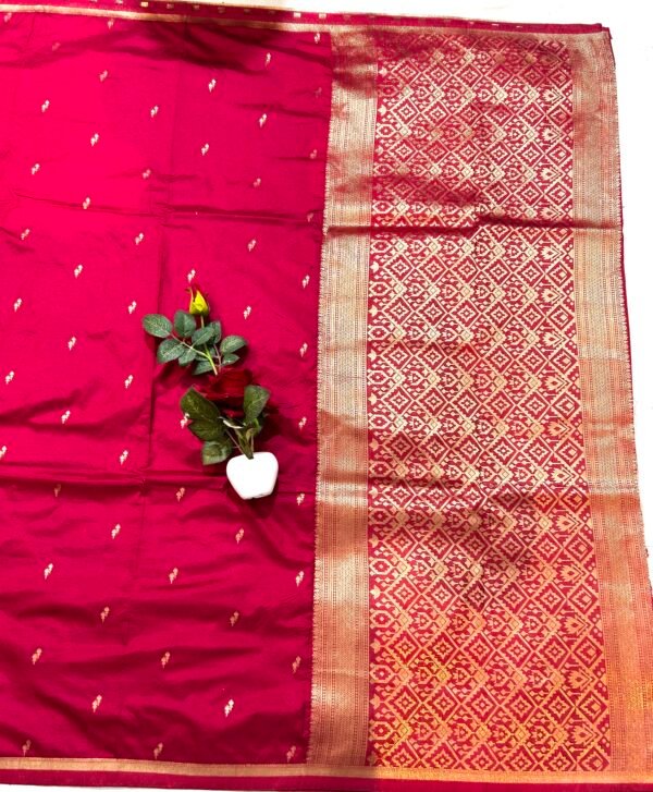 Cherry colour H.O silk chinna buti saree